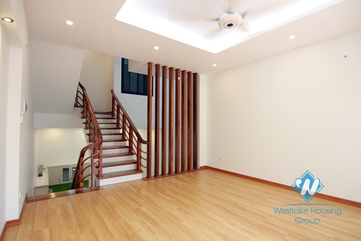 Brand new - quality house for rent with balcony & roof terrace